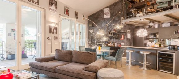 2 غرف نوم بانتهاوس في Busto Arsizio, Italy رقم 92689 5