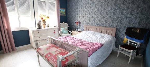 2 bedrooms House in Saint-Pere-sur-Loire, France No. 264498 13