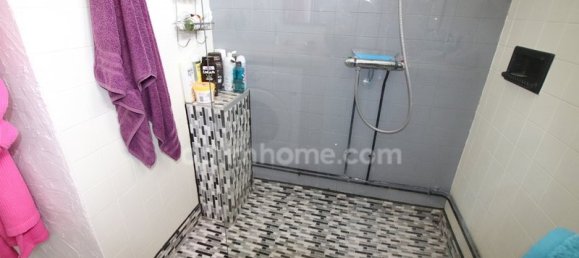 2 bedrooms House in Saint-Pere-sur-Loire, France No. 264498 9