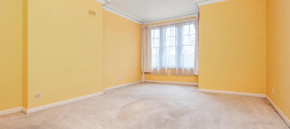 2 bedrooms Apartment in London, United Kingdom No. 14010 6