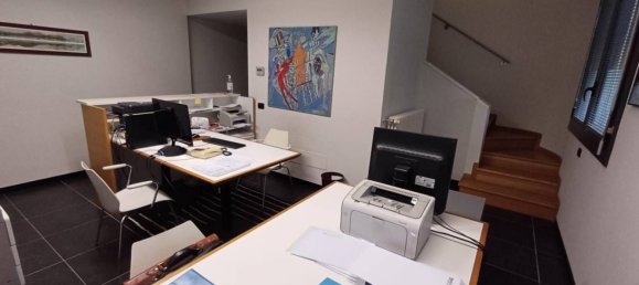 5 rooms Office in Como, Italy No. 100417 3