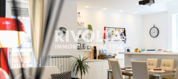 2 bedrooms Apartment in Rome, Italy No. 337894 15