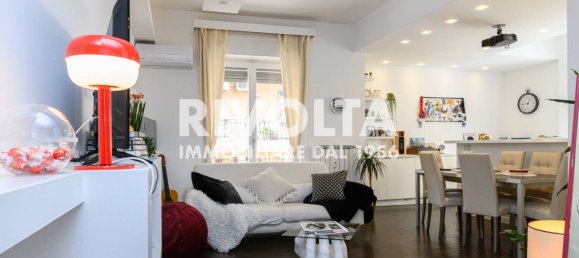 2 bedrooms Apartment in Rome, Italy No. 337894 10