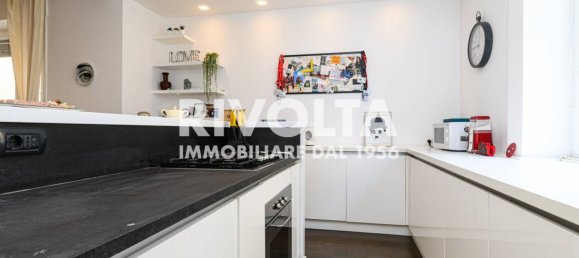 2 bedrooms Apartment in Rome, Italy No. 337894 5