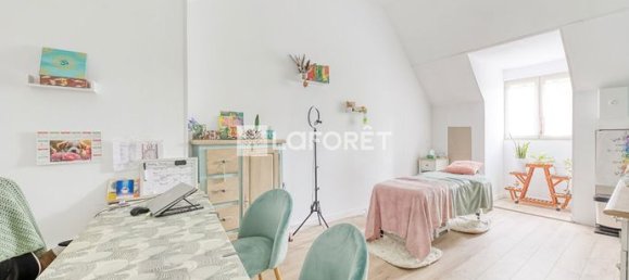 4 chambres Maison à Roissy-en-Brie, France No. 282158 6