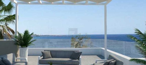 4 bedrooms House in Paralimni, Cyprus No. 7732 6