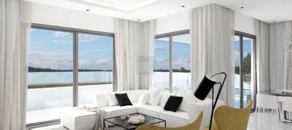 4 غرف نوم عقار تجاري في Paralimni, Cyprus رقم 7732 14