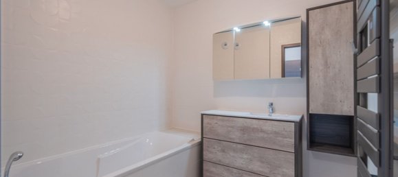 3 Schlafzimmer Penthouse in Talange, France, Nr. 77439 14