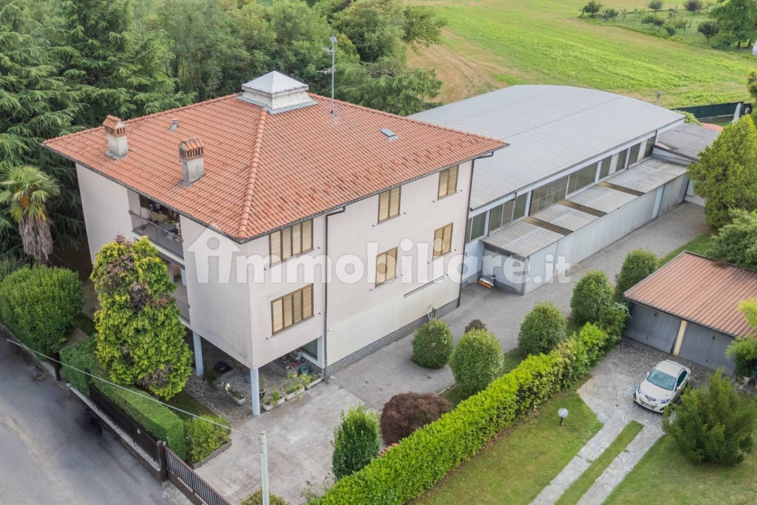 1 room Warehouse in Cornate d'Adda, Italy No. 291581