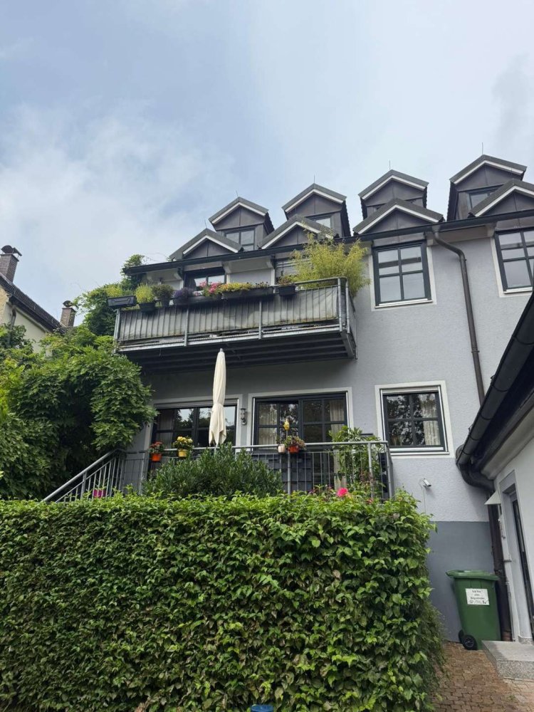 Дуплекс с 2 спальнями в Регенсбург, Германия № 315110