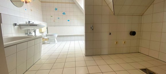 13 rooms Building in Wesermarsch, Germany No. 206857 34