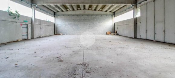 Almacén en Sant'Angelo Lodigiano, Italy 450 m² No. 225939 3