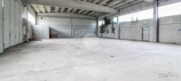 Almacén en Sant'Angelo Lodigiano, Italy 450 m² No. 225939 11
