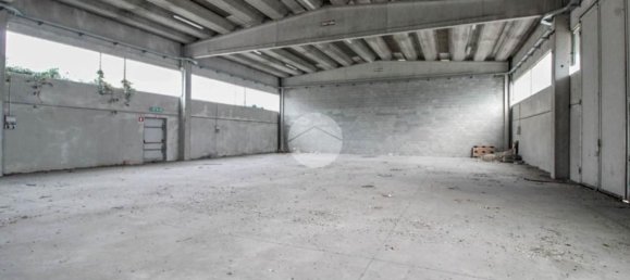 Almacén en Sant'Angelo Lodigiano, Italy 450 m² No. 225939 5