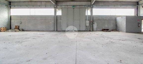 Almacén en Sant'Angelo Lodigiano, Italy 450 m² No. 225939 15