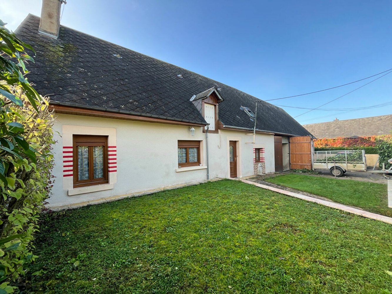 3 bedrooms House in Soulangis, France No. 159394