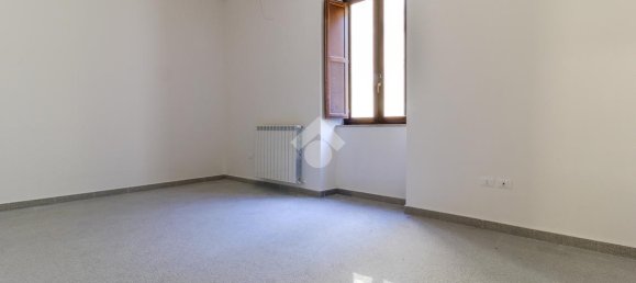 4 rooms Apartment in L'Aquila, Italy No. 7010 13