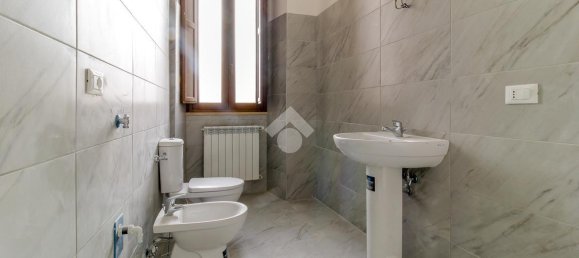 4 rooms Apartment in L'Aquila, Italy No. 7010 17