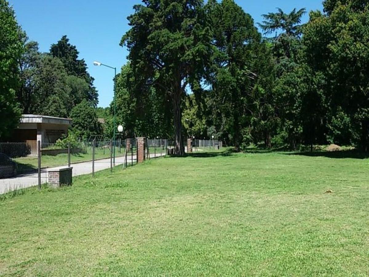  Land in San Fernando, Argentina No. 38652