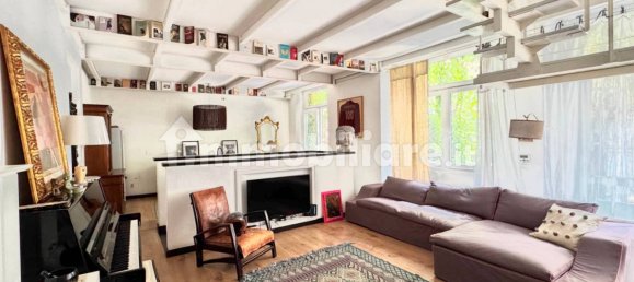 3 bedrooms Apartment in Turin, Italy No. 332749 4