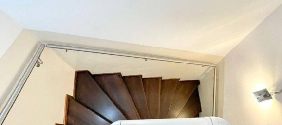 6 rooms House in Ottakring, Austria No. 126429 12