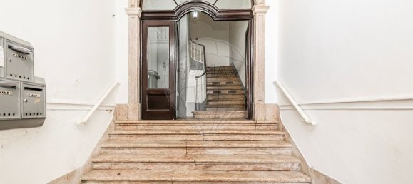 5 bedrooms Apartment in Lisbon, Portugal No. 81698 18