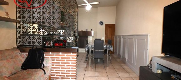 3غرفة منزل في Montevarchi, Italy رقم 233212 2