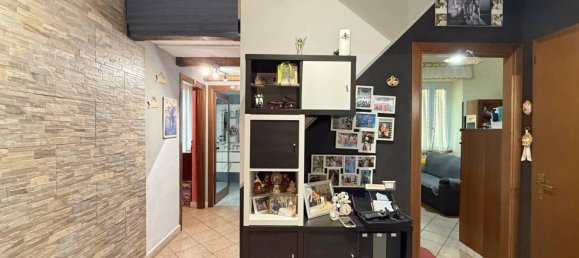 2 bedrooms Apartment in Genzano di Roma, Italy No. 66662 2