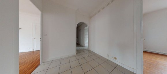 Apartamento de 2 dormitorios en Grenoble, France No. 341091 5
