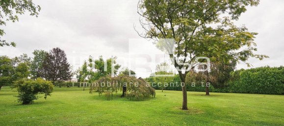 5 bedrooms House in Maserada sul Piave, Italy No. 359174 44