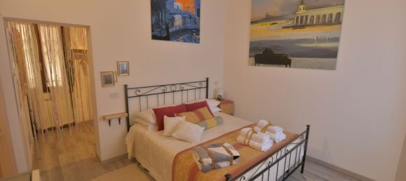 3 rooms Apartment in Venice, Italy No. 251229 3
