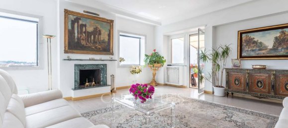 Ático de 2 dormitorios en Rome, Italy No. 371804 4