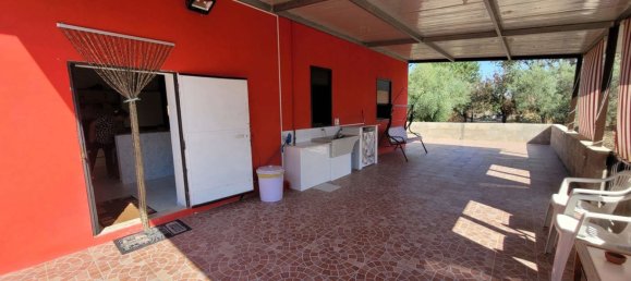 2 Schlafzimmer Villa in Syracuse, Italy, Nr. 242389 4