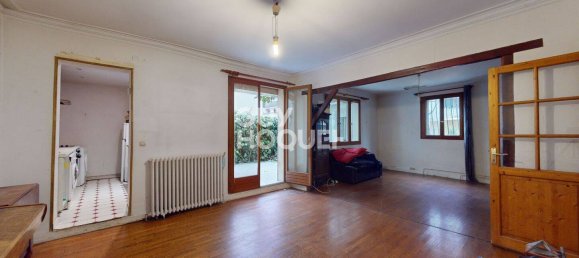 2 Schlafzimmer Wohnung in Les Lilas, France, Nr. 162714 3