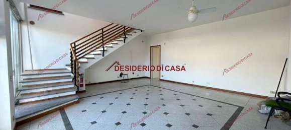 Apartamento de 3 dormitorios en Ispra, Italy No. 218885 21
