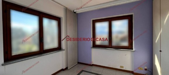 Apartamento de 3 dormitorios en Ispra, Italy No. 218885 13