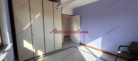 Apartamento de 3 dormitorios en Ispra, Italy No. 218885 11
