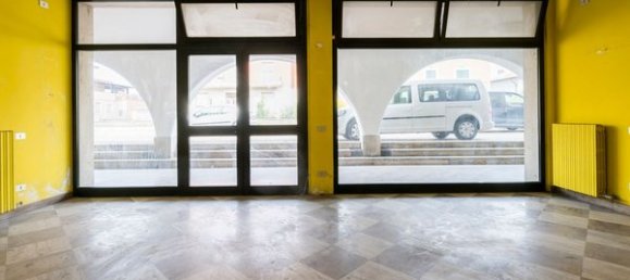  مكتب في Castrezzato, Italy 70متر مربع رقم 182866 18