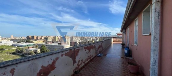 2 Schlafzimmer Penthouse in Syracuse, Italy, Nr. 288713 2