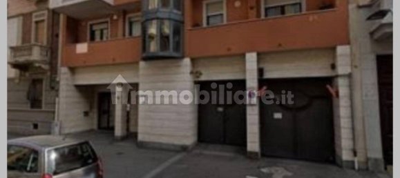 4 bedrooms Apartment in Turin, Italy No. 315231 6
