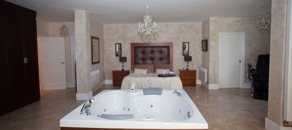 Дом с 7 спальнями в Валенсия, Испания № 93021 44