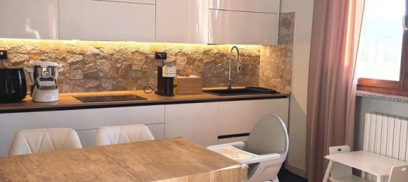 3 bedrooms Duplex in Volvera, Italy No. 373956 4