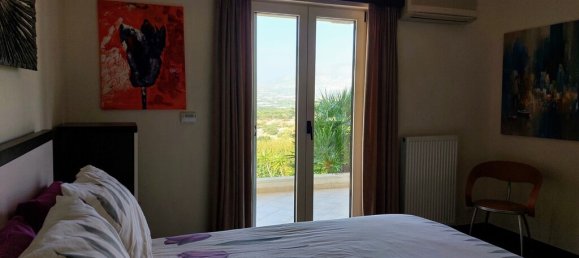 4 Schlafzimmer Villa in Ierapetra, Greece, Nr. 3748 11