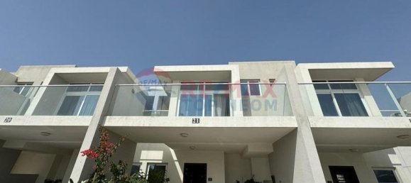 3 Schlafzimmer Villa in Dubai, UAE, Nr. 54561 5