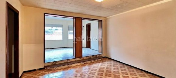 Gebäude in Barcelona, Spain 372m², Nr. 76939 23