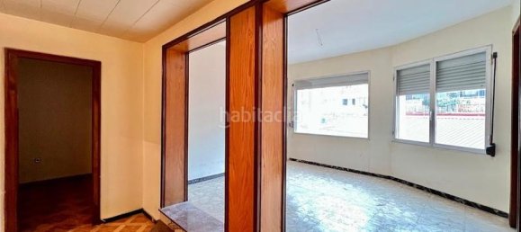 Gebäude in Barcelona, Spain 372m², Nr. 76939 15