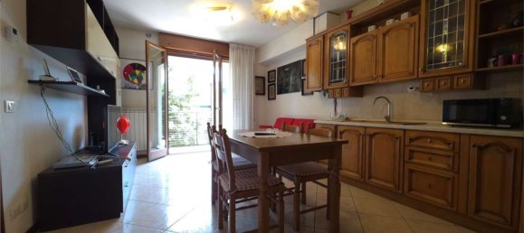 4 bedrooms Apartment in Venice, Italy No. 381679 8