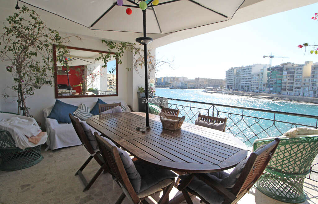 Apartamento de 2 dormitorios en Saint Julian's, Malta No. 4283