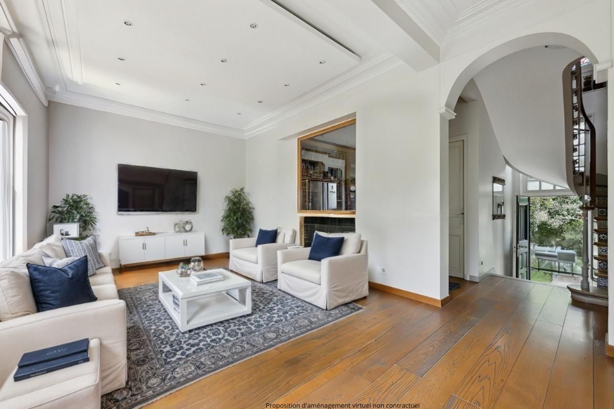 4 bedrooms Apartment in Fontenay-sous-Bois, France No. 164858