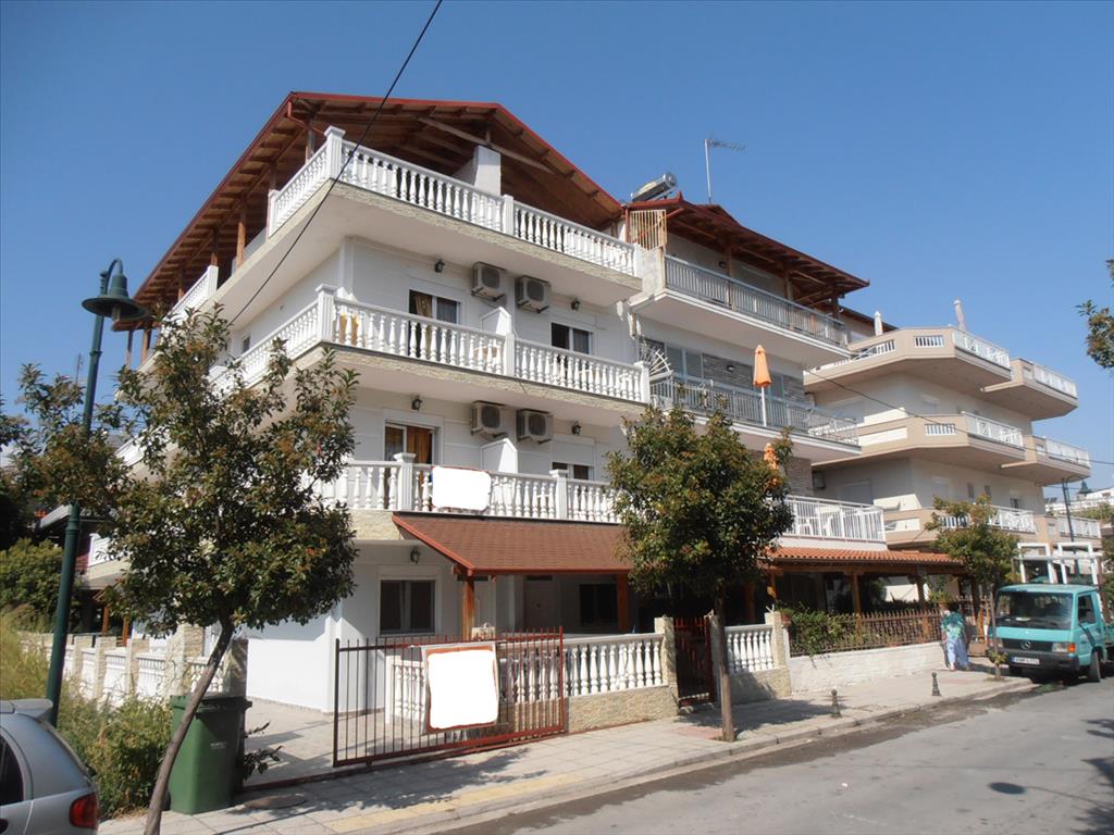 Stadthaus in Katerini, Greece 376m², Nr. 8096